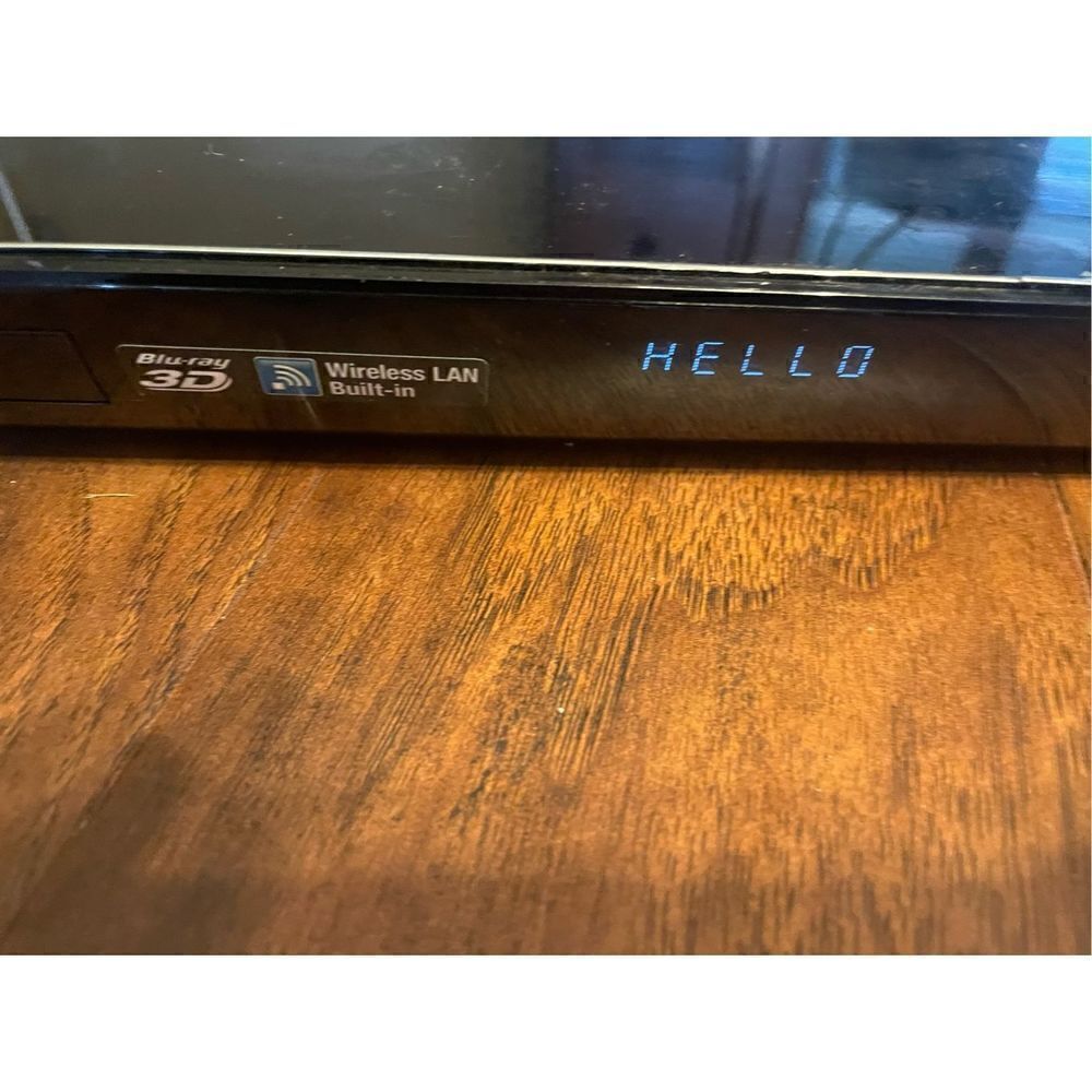 SONY BDP-S590 3D Blu-Ray Disc Digital Video DVD Player NO Remote  - Tested Works